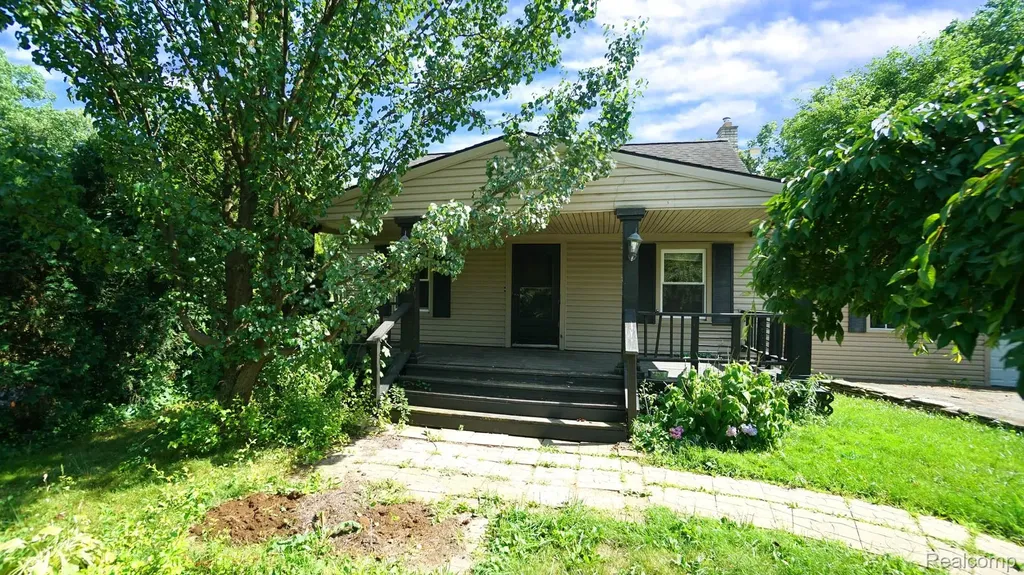 43981 S Interstate 94 Service Drive Van Buren Charter Township MI 48111