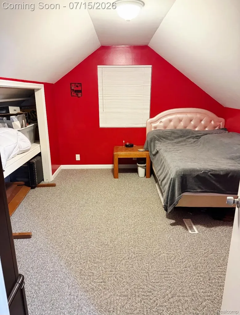 13110 Cogswell Street Romulus City MI 48174