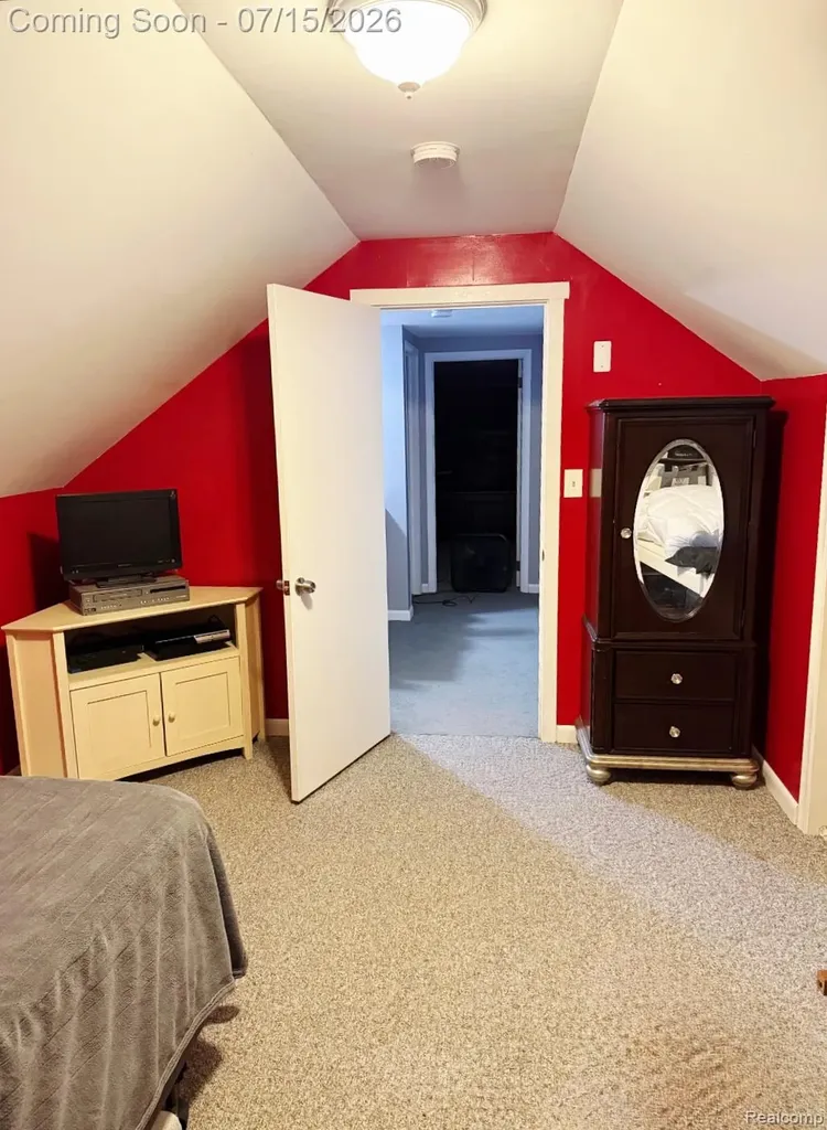 13110 Cogswell Street Romulus City MI 48174