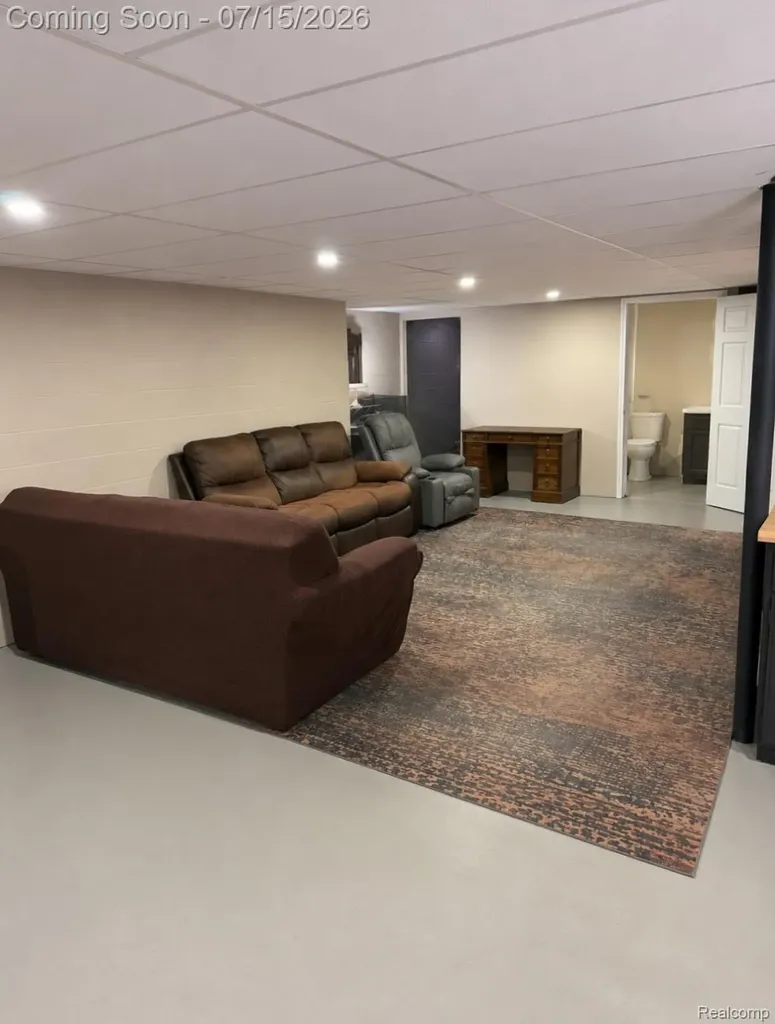 13110 Cogswell Street Romulus City MI 48174