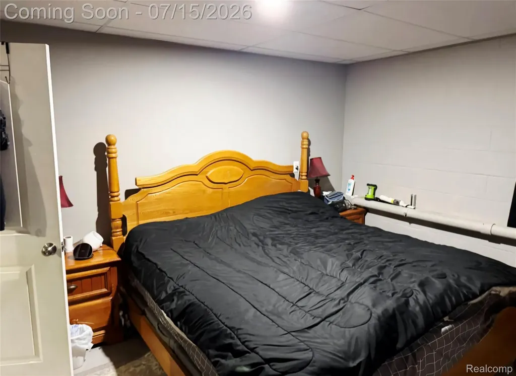 13110 Cogswell Street Romulus City MI 48174