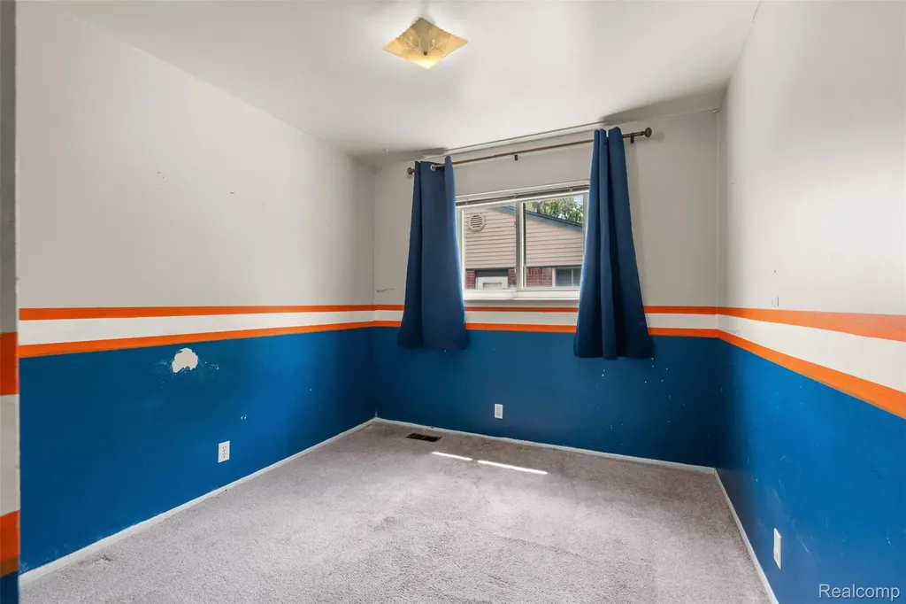 35379 Lucinda Drive Clinton Charter Township MI 48035