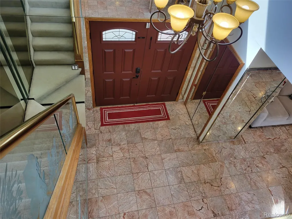 5549 Perrytown Drive West Bloomfield Charter Township MI 48322