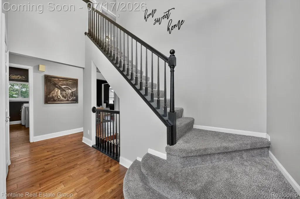 240 Rosebud Court Walled Lake City MI 48390