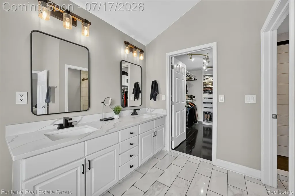 240 Rosebud Court Walled Lake City MI 48390