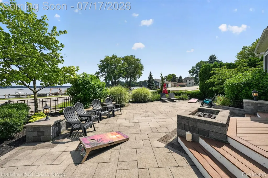 240 Rosebud Court Walled Lake City MI 48390