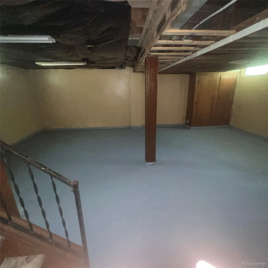 19690 Wexford Street Detroit City MI 48234