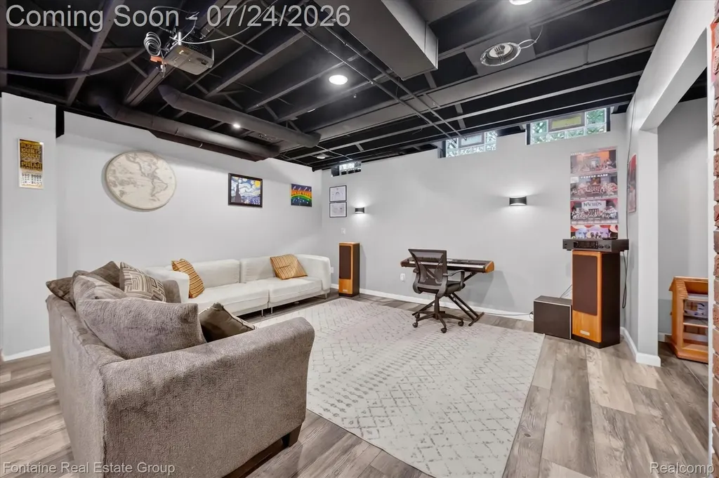 34462 Ramble Hills Drive Farmington Hills City MI 48331