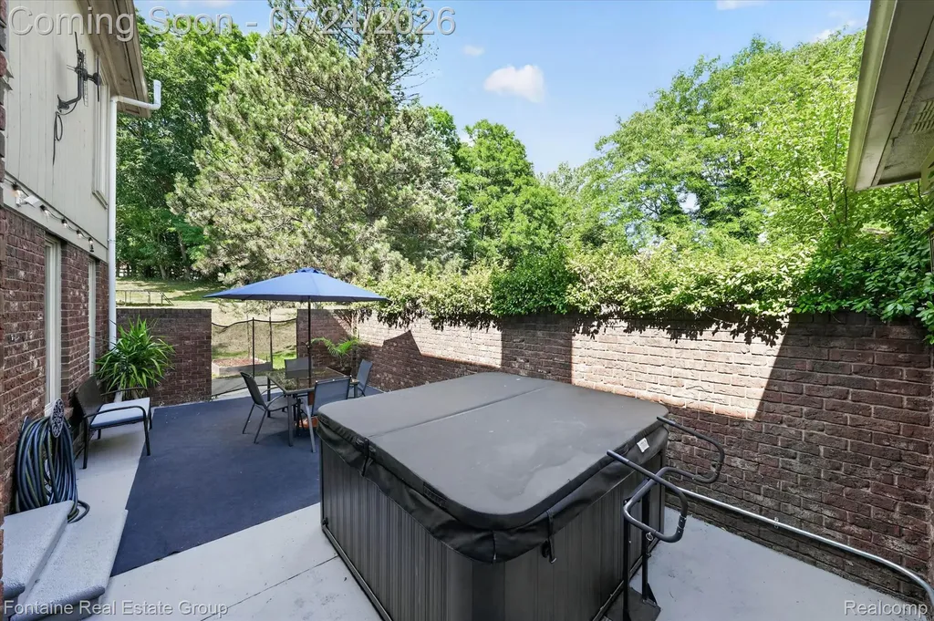 34462 Ramble Hills Drive Farmington Hills City MI 48331
