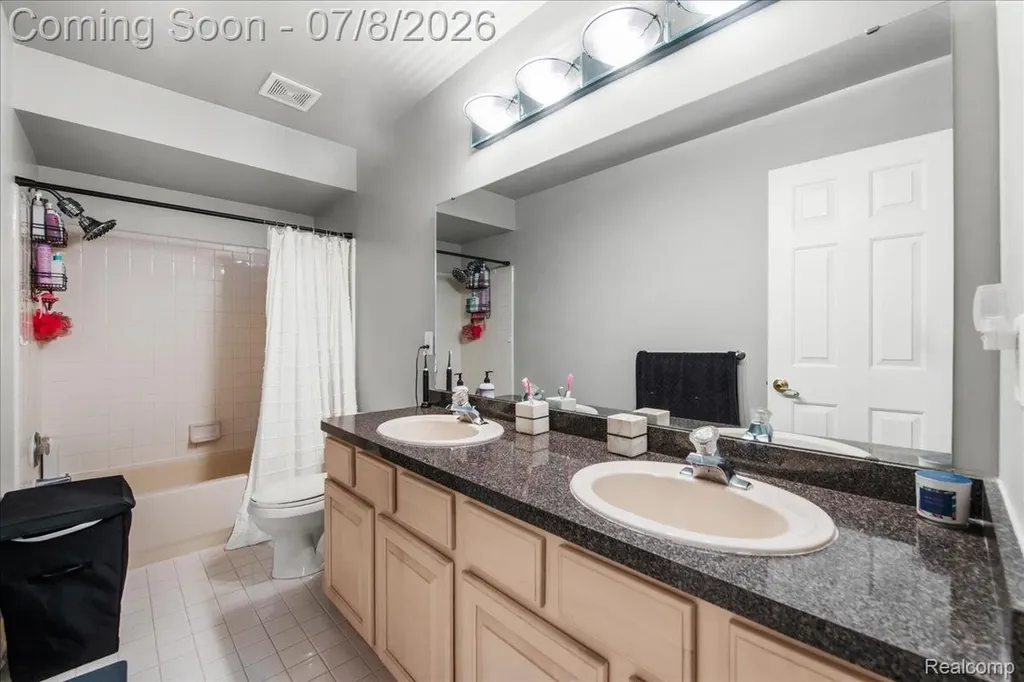 45433 Indian Creek Drive Canton Charter Township MI 48187