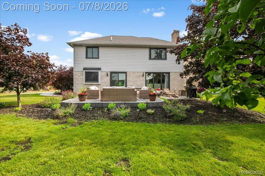 45433 Indian Creek Drive Canton Charter Township MI 48187