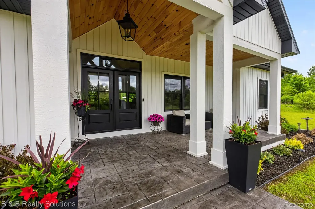 6204 Fish Lake Road Deerfield Township MI 48461