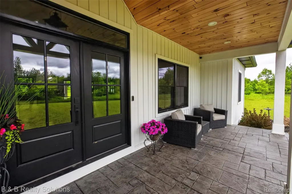 6204 Fish Lake Road Deerfield Township MI 48461