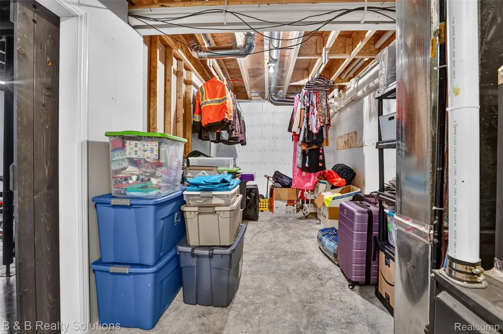 6204 Fish Lake Road Deerfield Township MI 48461