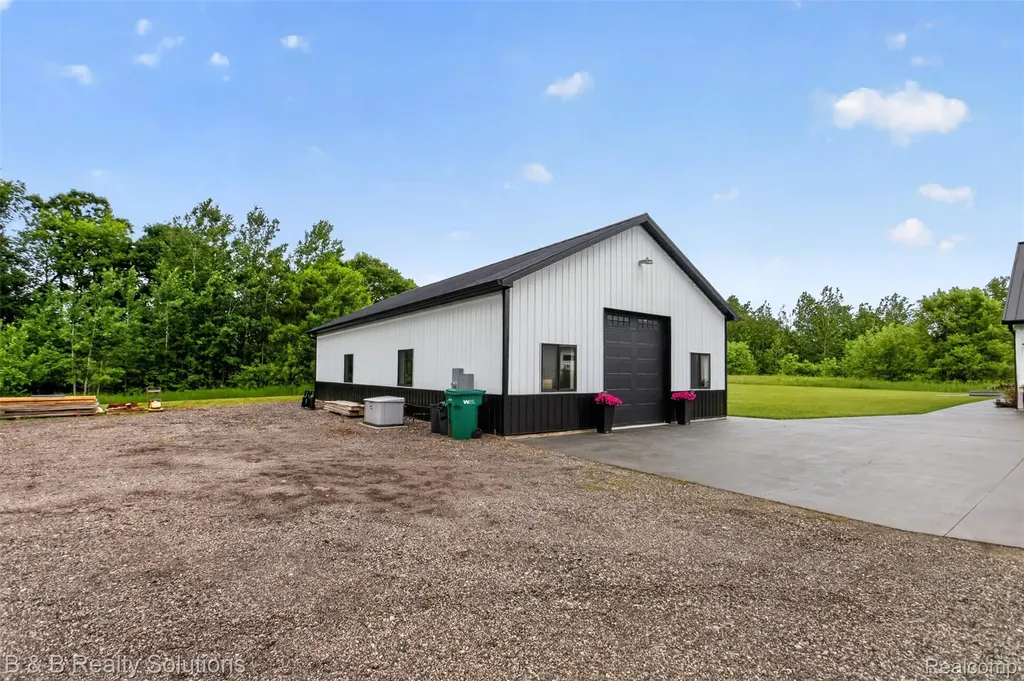 6204 Fish Lake Road Deerfield Township MI 48461