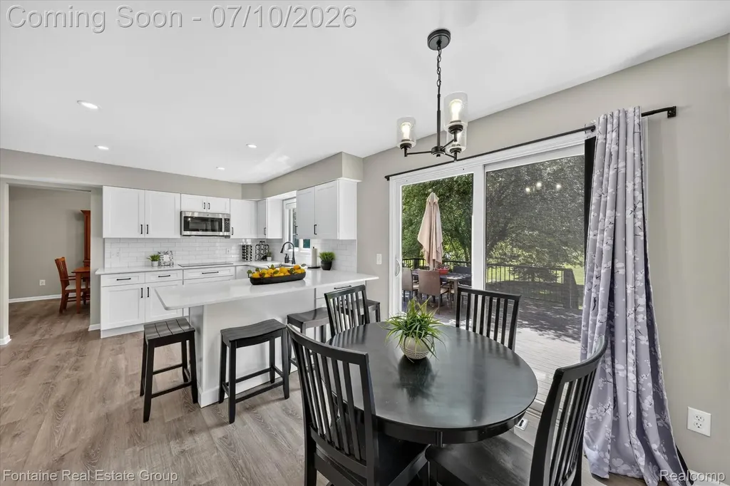 1963 Willowicke Drive Wixom City MI 48393