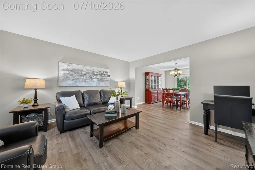 1963 Willowicke Drive Wixom City MI 48393