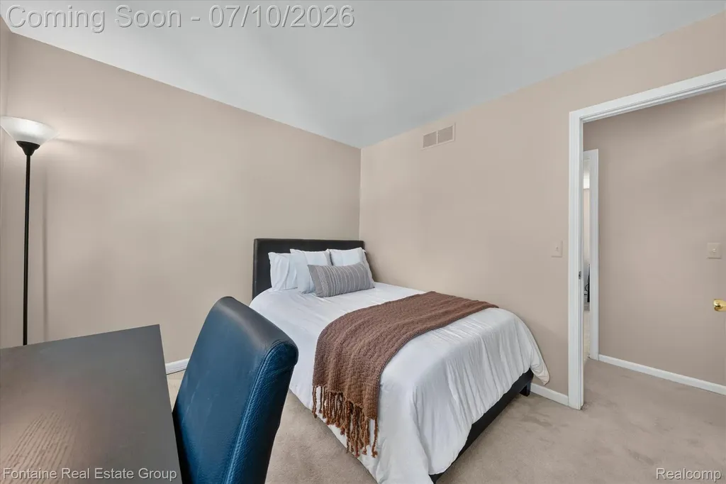 1963 Willowicke Drive Wixom City MI 48393
