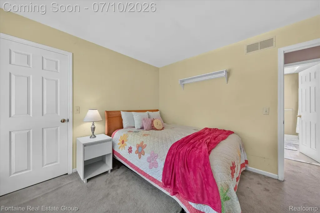 1963 Willowicke Drive Wixom City MI 48393