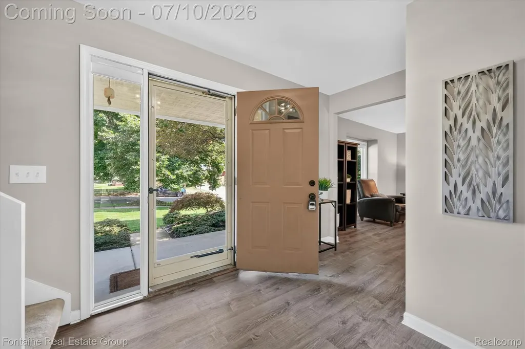 1963 Willowicke Drive Wixom City MI 48393