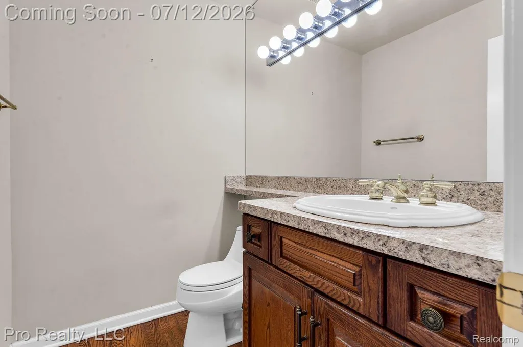 13838 Fawn Woods Court Plymouth Charter Township MI 48170