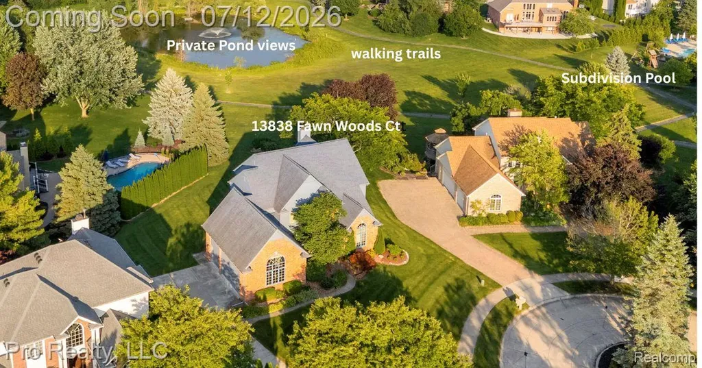 13838 Fawn Woods Court Plymouth Charter Township MI 48170