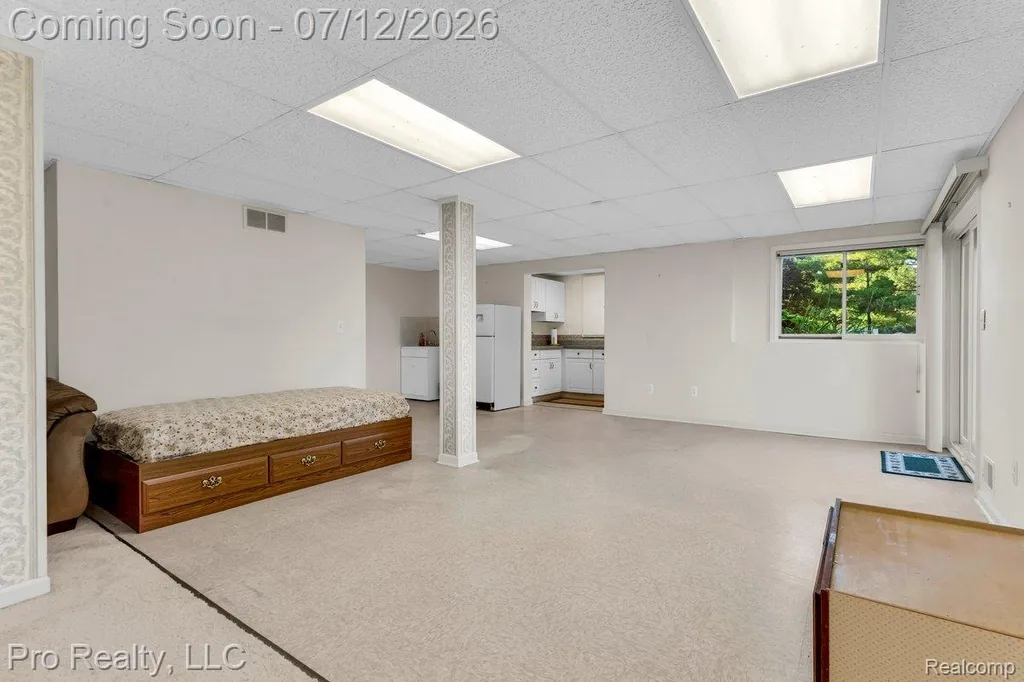 13838 Fawn Woods Court Plymouth Charter Township MI 48170