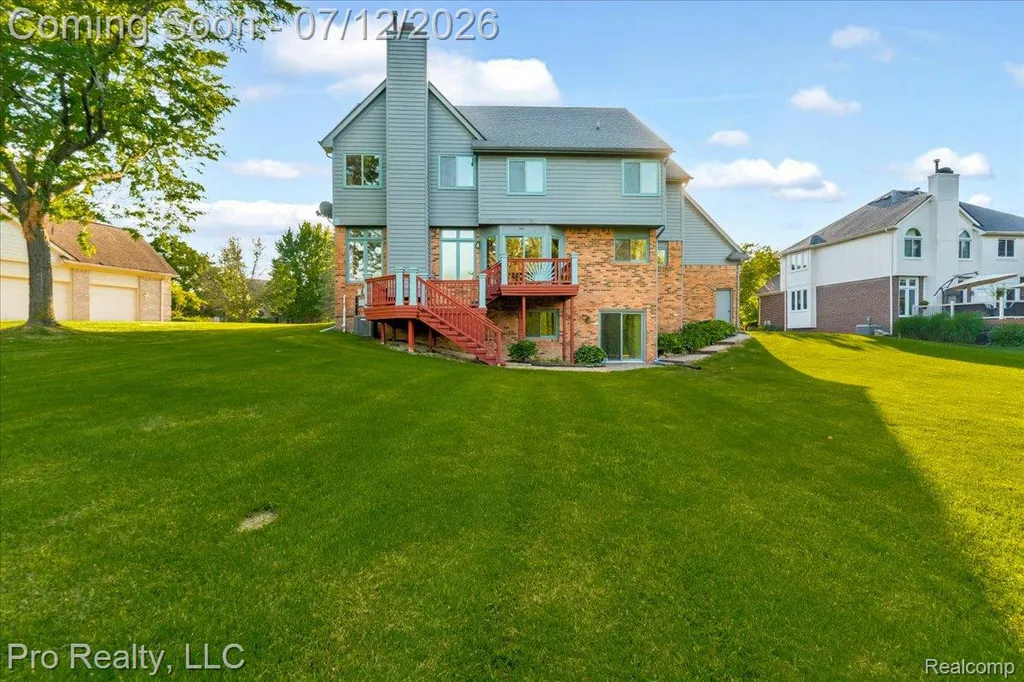 13838 Fawn Woods Court Plymouth Charter Township MI 48170