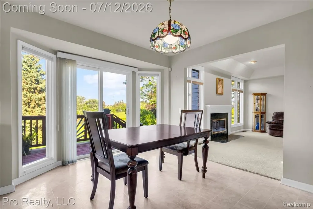 13838 Fawn Woods Court Plymouth Charter Township MI 48170