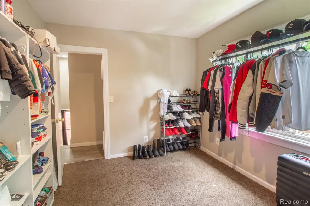 15344 Dexter Avenue Detroit City MI 48238