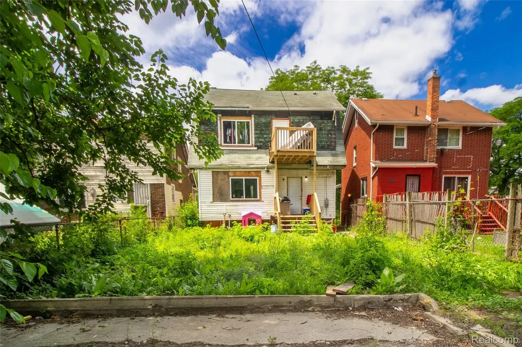 15344 Dexter Avenue Detroit City MI 48238