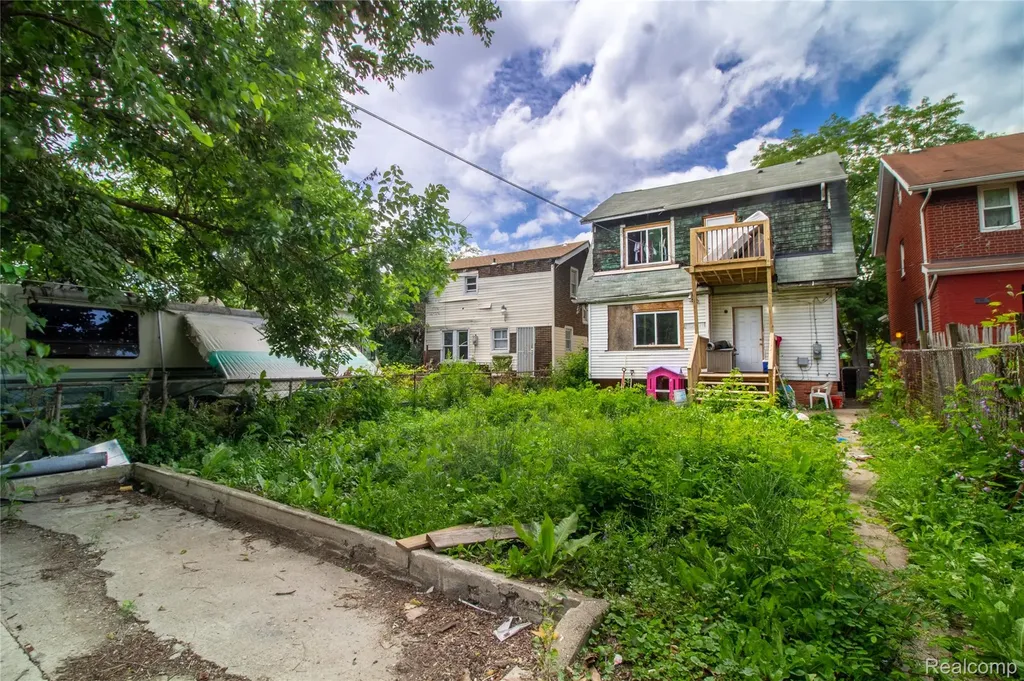 15344 Dexter Avenue Detroit City MI 48238