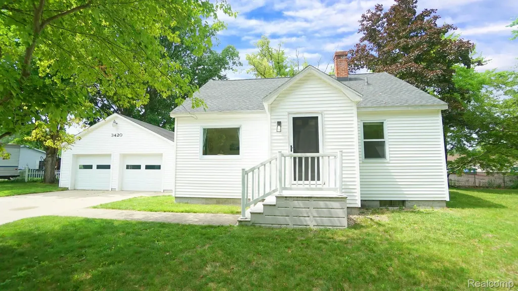 3420 Rivercrest Court Midland City MI 48640