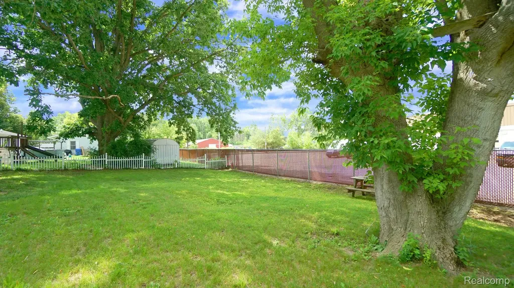 3420 Rivercrest Court Midland City MI 48640