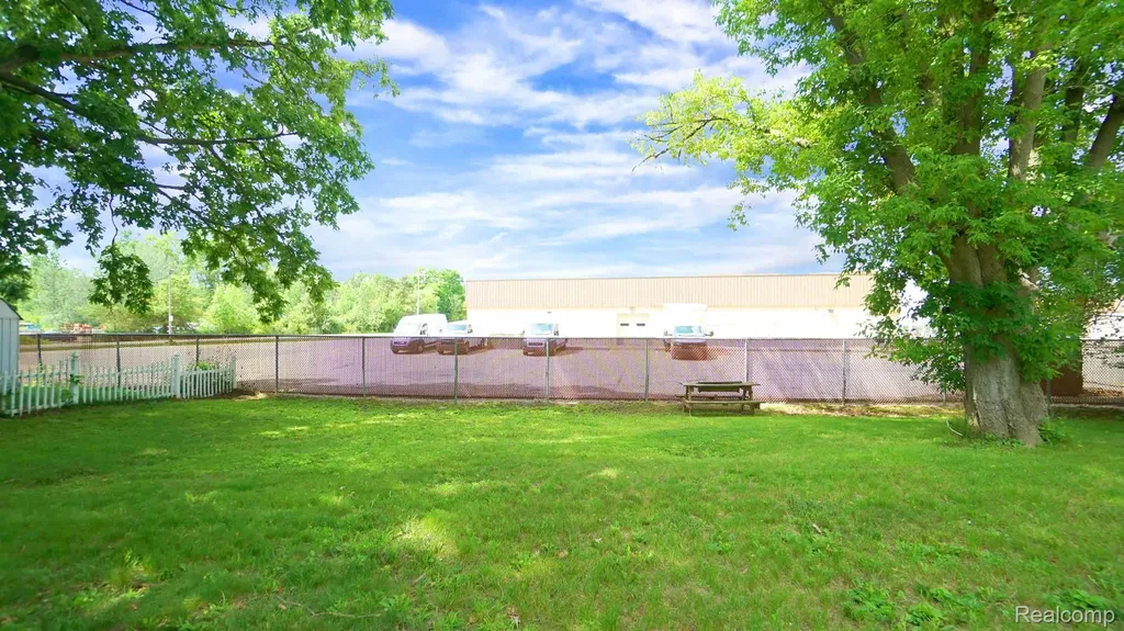 3420 Rivercrest Court Midland City MI 48640