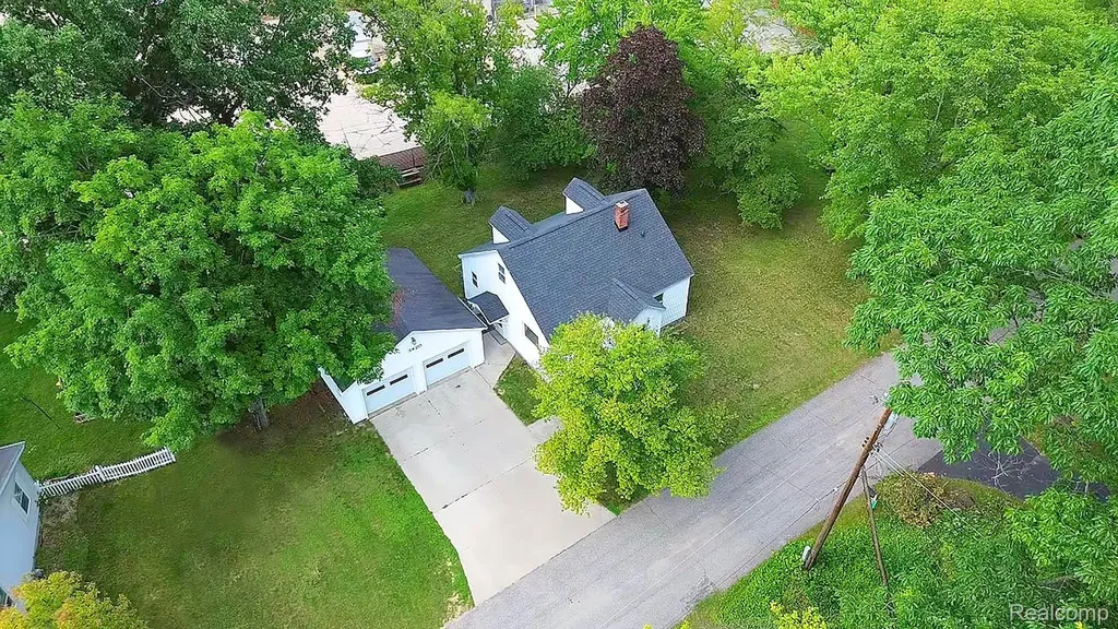 3420 Rivercrest Court Midland City MI 48640