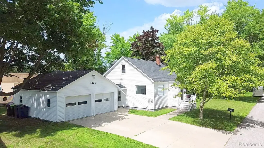 3420 Rivercrest Court Midland City MI 48640