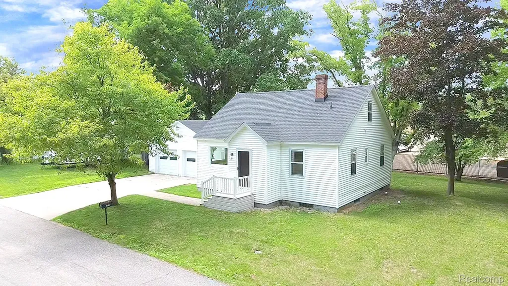 3420 Rivercrest Court Midland City MI 48640