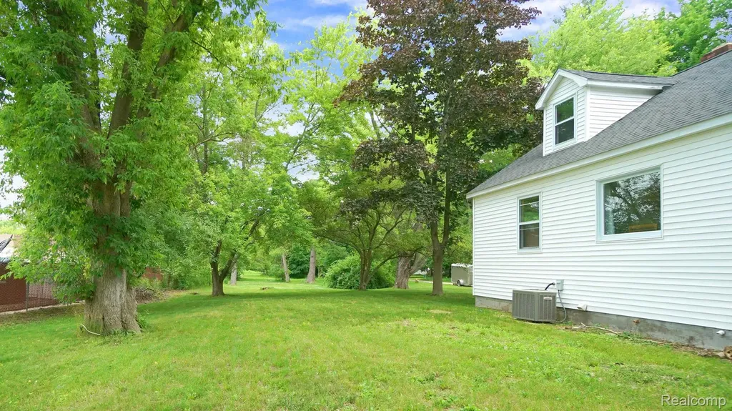 3420 Rivercrest Court Midland City MI 48640