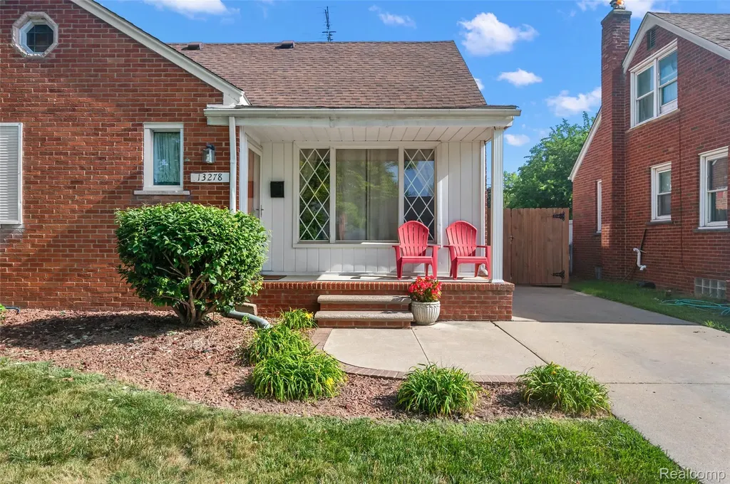 13278 Veronica Street Southgate City MI 48195