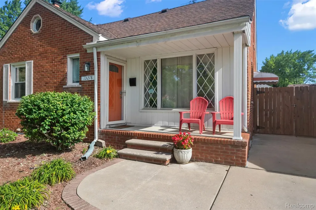 13278 Veronica Street Southgate City MI 48195