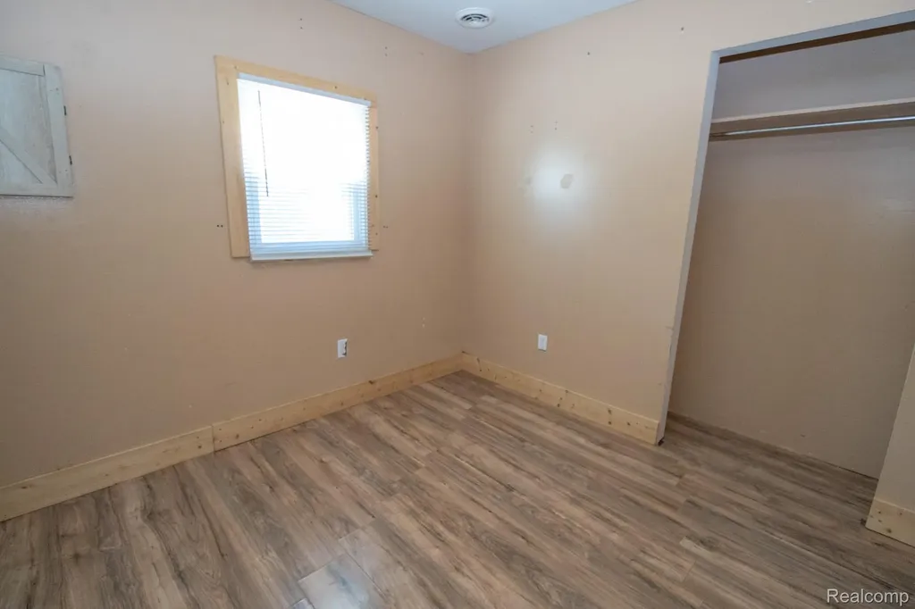 6301 Janet Street Taylor City MI 48180