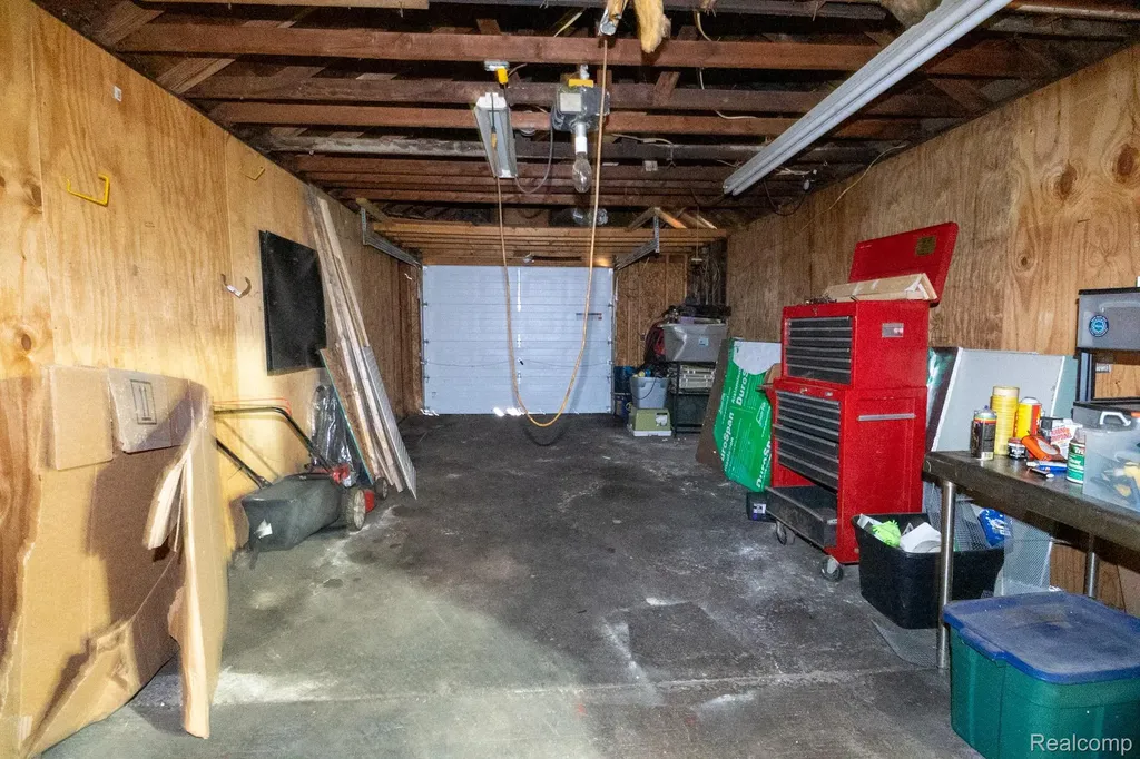 6301 Janet Street Taylor City MI 48180
