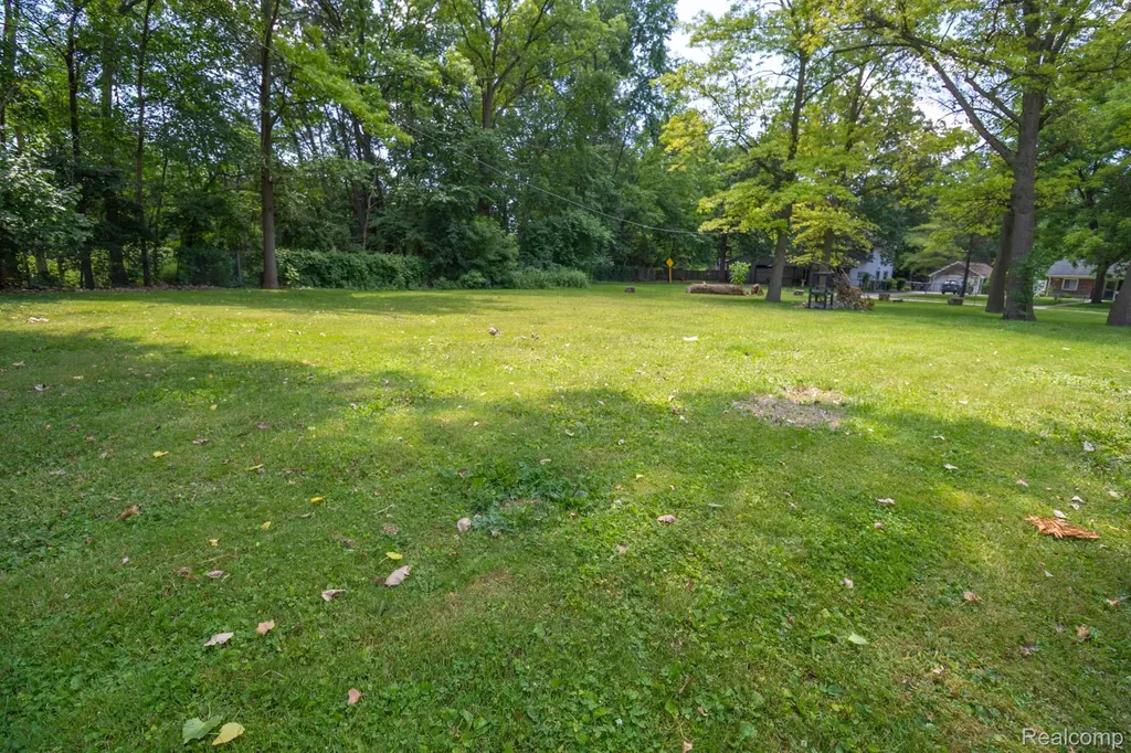 6301 Janet Street Taylor City MI 48180