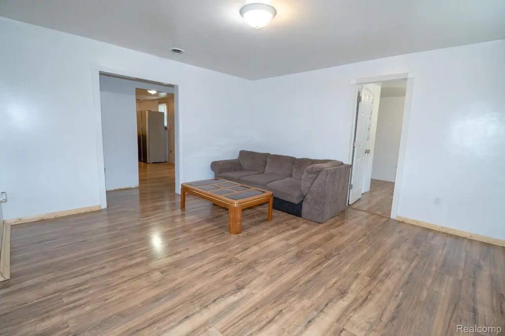 6301 Janet Street Taylor City MI 48180