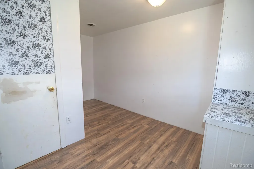 6301 Janet Street Taylor City MI 48180