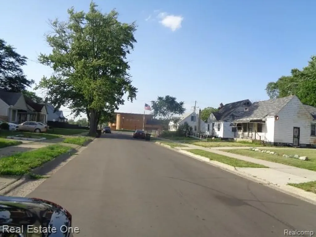 20009 Ohio Street Detroit City MI 48221