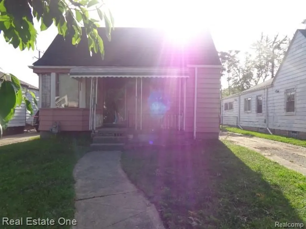 20009 Ohio Street Detroit City MI 48221