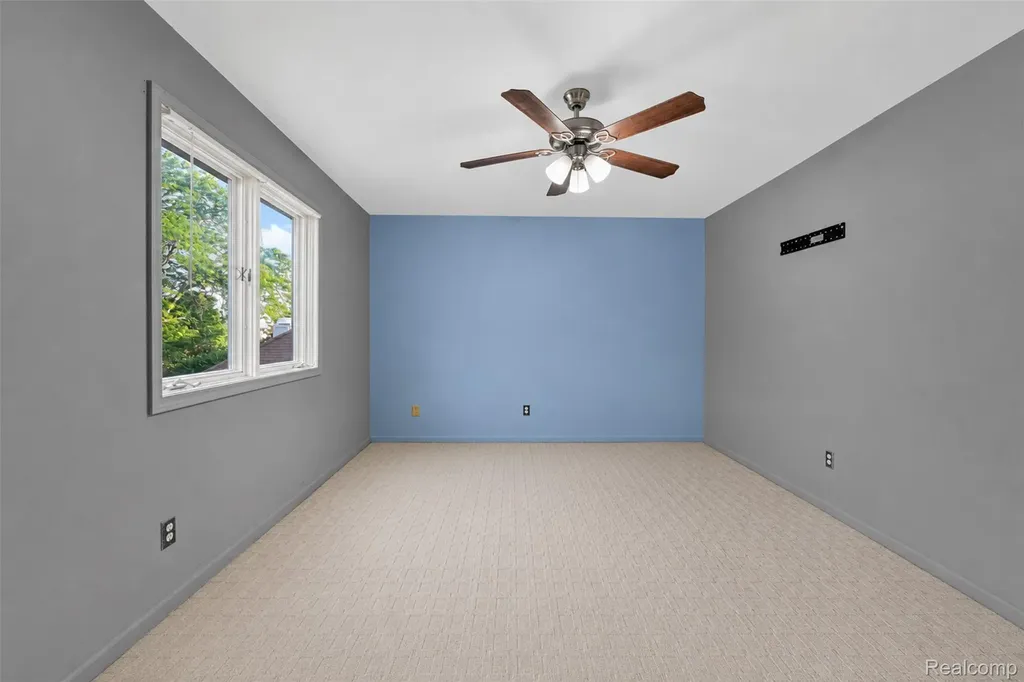 11549 Kings Coach Road Grand Blanc City MI 48439