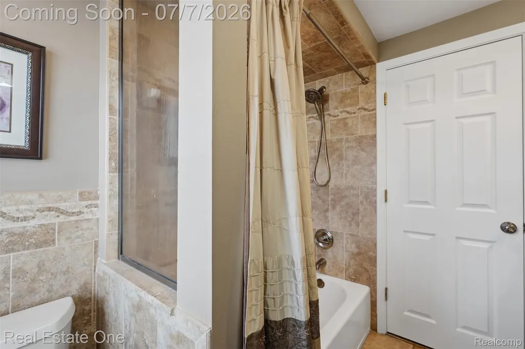 21455 Independence Drive Southfield City MI 48076